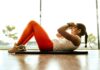 “근육 건강, 일상의 작은 변화가 큰 힘 된다” woman exercising indoors